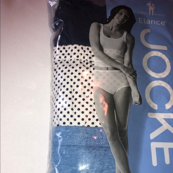 NIP Women’s Jockey Navy, blue and white Polka Dot Briefs Size 7 classic fit - Picture 3 of 3